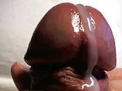 Pornó videók vibráto ...
