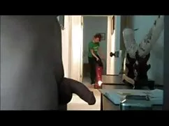 A lány barna szexi,  ...