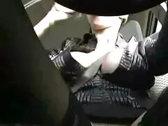 Busty fincsi . anya  ...